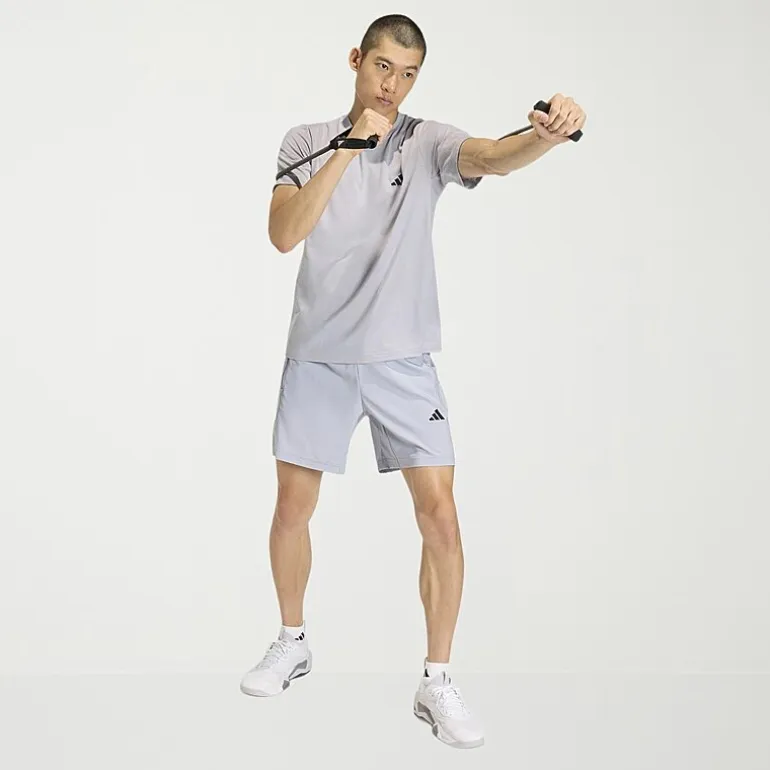 adidas Essentials Woven Mens 7" Mid Rise Workout Shorts