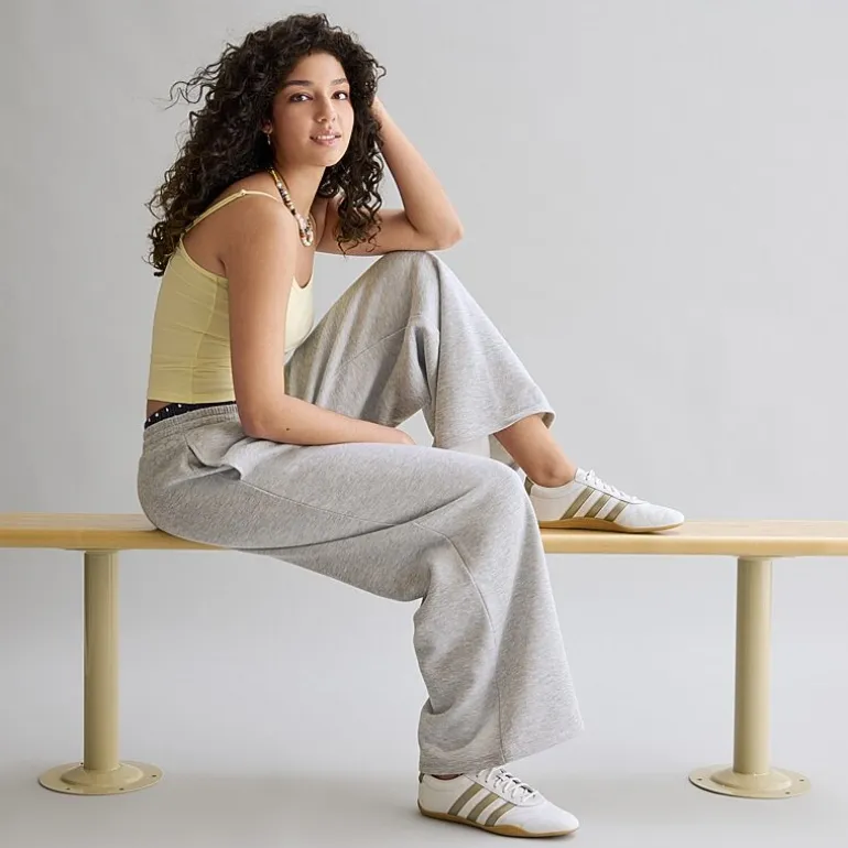 adidas Grand Court Low Womens Sneakers