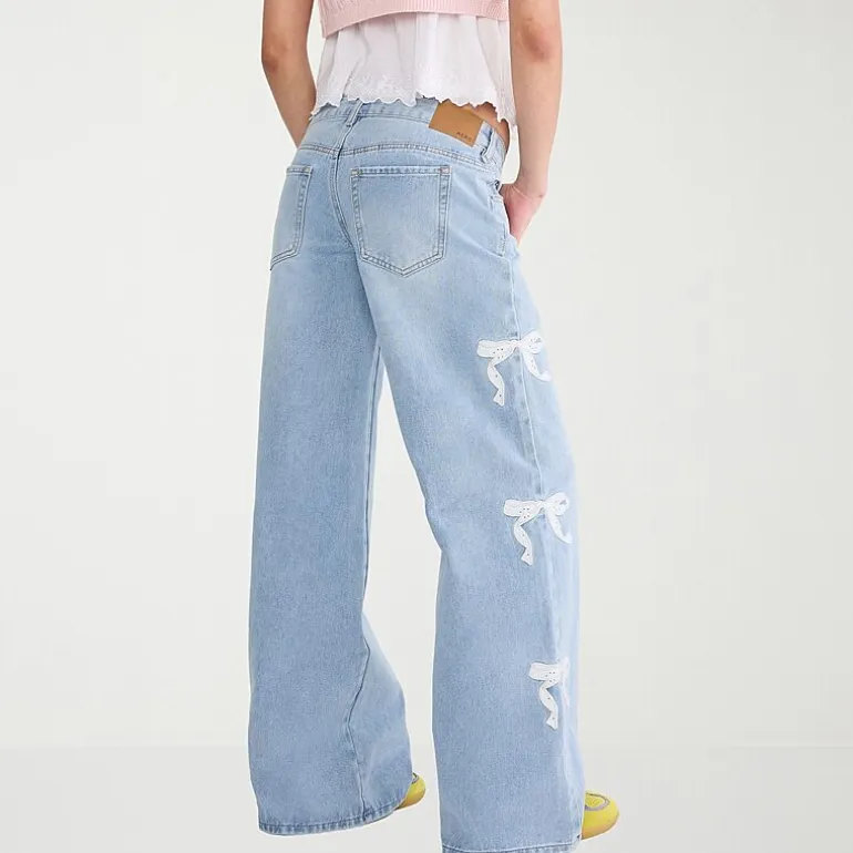 AEROPOSTALE Womens Juniors Mid Rise Wide Leg Jean
