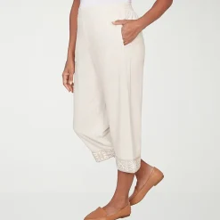 Alfred Dunner Natural Wonder Womens Straight Capri Pant