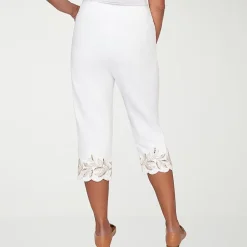 Alfred Dunner Natural Wonder Womens Straight Capri Pant