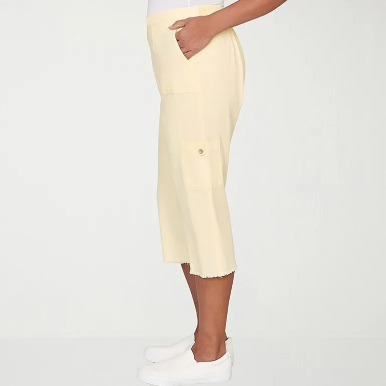 Alfred Dunner Out Of The Blue Womens Straight Capri Pant