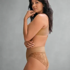 Ambrielle Everyday Front Close Bra