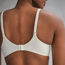 Ambrielle Everyday Underwire Full Coverage Bra