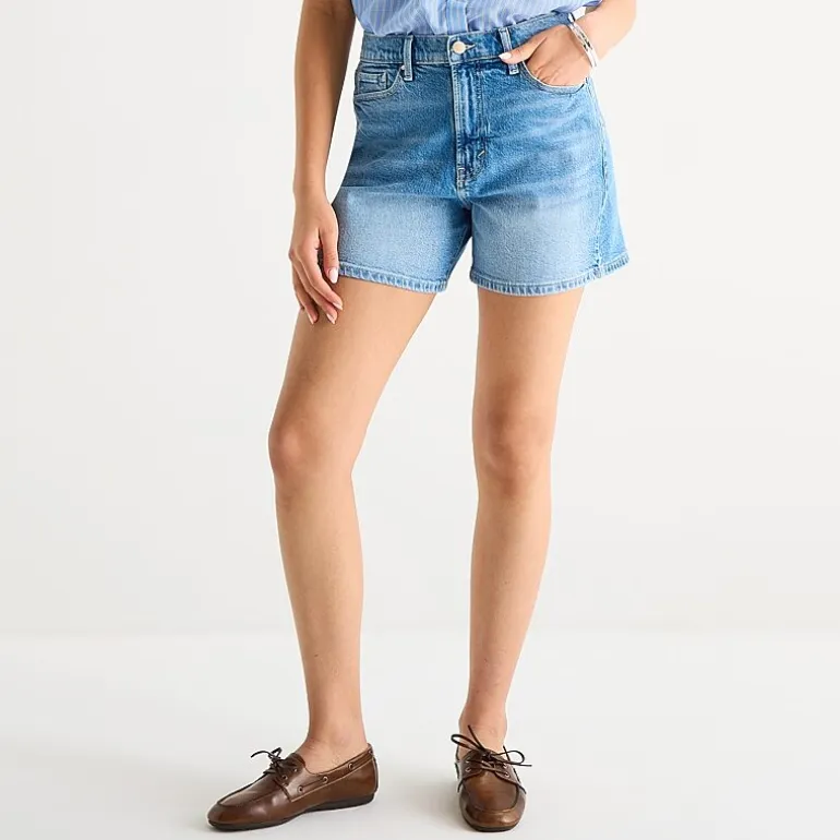 a.n.a A-Line Womens Highest Rise 5" Denim Short