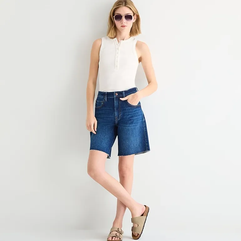 a.n.a Frayed Hem Womens 9" Mid Rise Bermuda Short