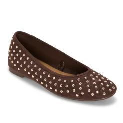 a.n.a Womens Almond Closed Toe Ballet Flats