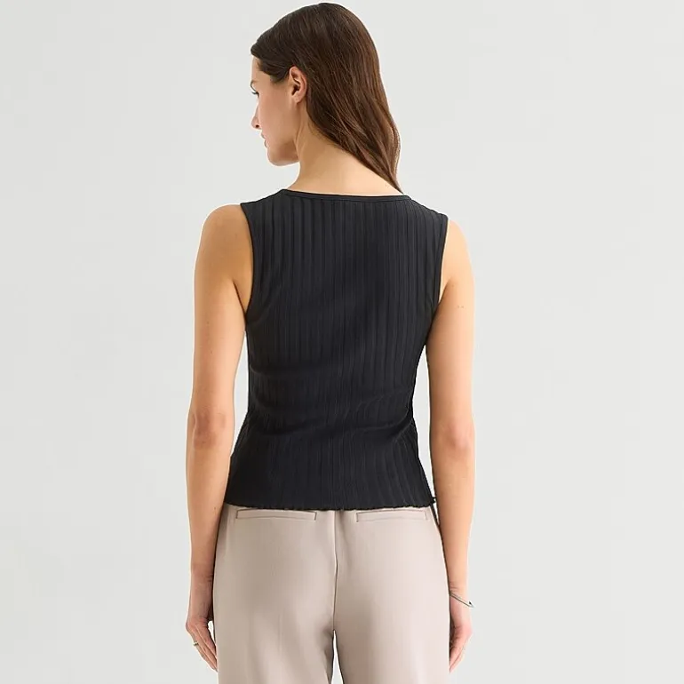 a.n.a Womens Crew Neck Sleeveless Vest