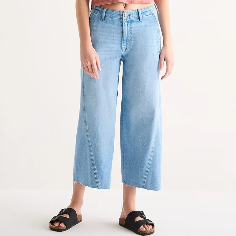 a.n.a Womens High Rise Frayed Hem Cropped Jean