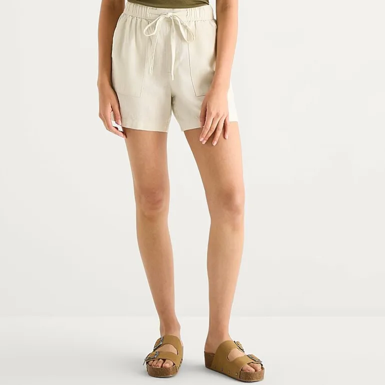 a.n.a Womens High Rise 5" Pull-On Short