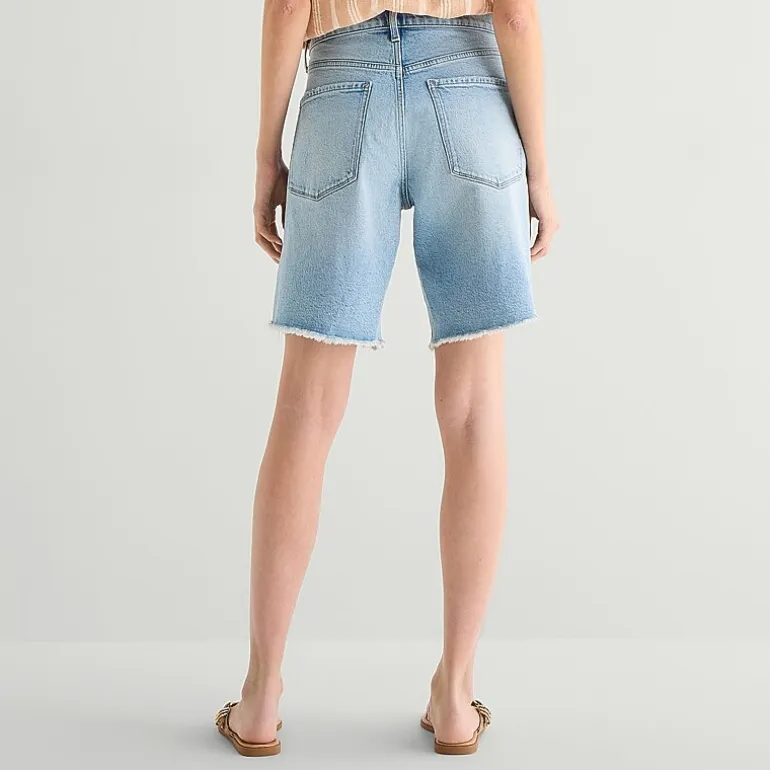 a.n.a Womens 9" Mid Rise Tall Bermuda Short