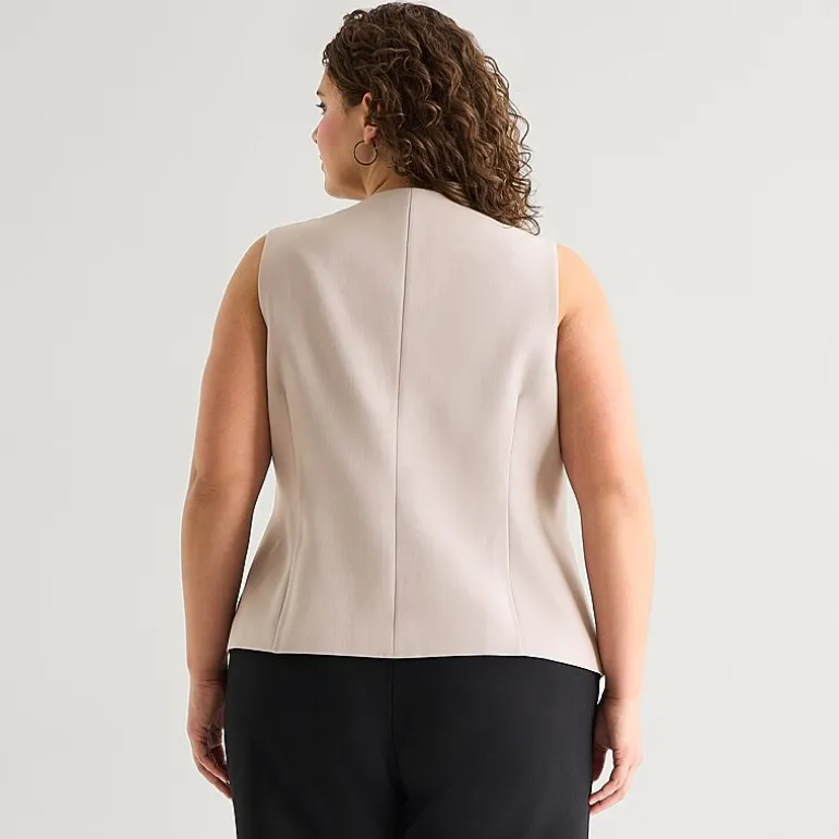 a.n.a Womens Plus Crew Neck Sleeveless Vest