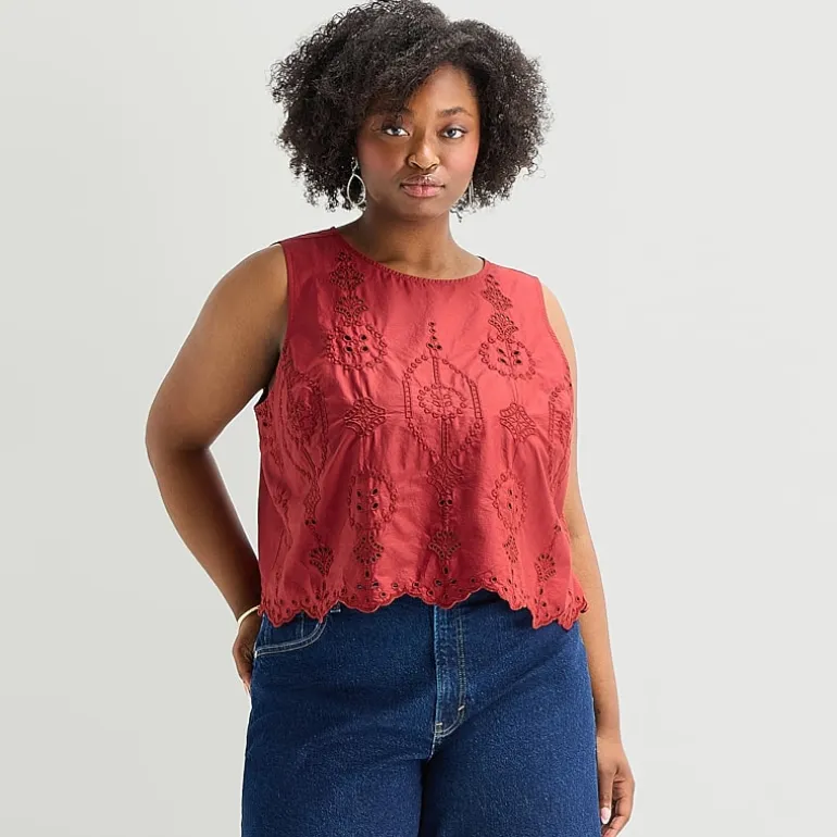 a.n.a Womens Plus Round Neck Sleeveless Blouse