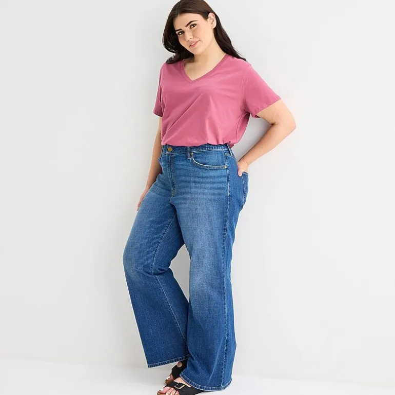a.n.a Womens Plus V Neck Short Sleeve T-Shirt