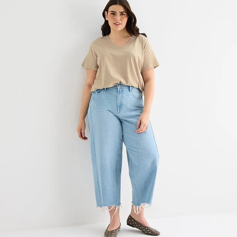 a.n.a Womens Plus V Neck Short Sleeve T-Shirt