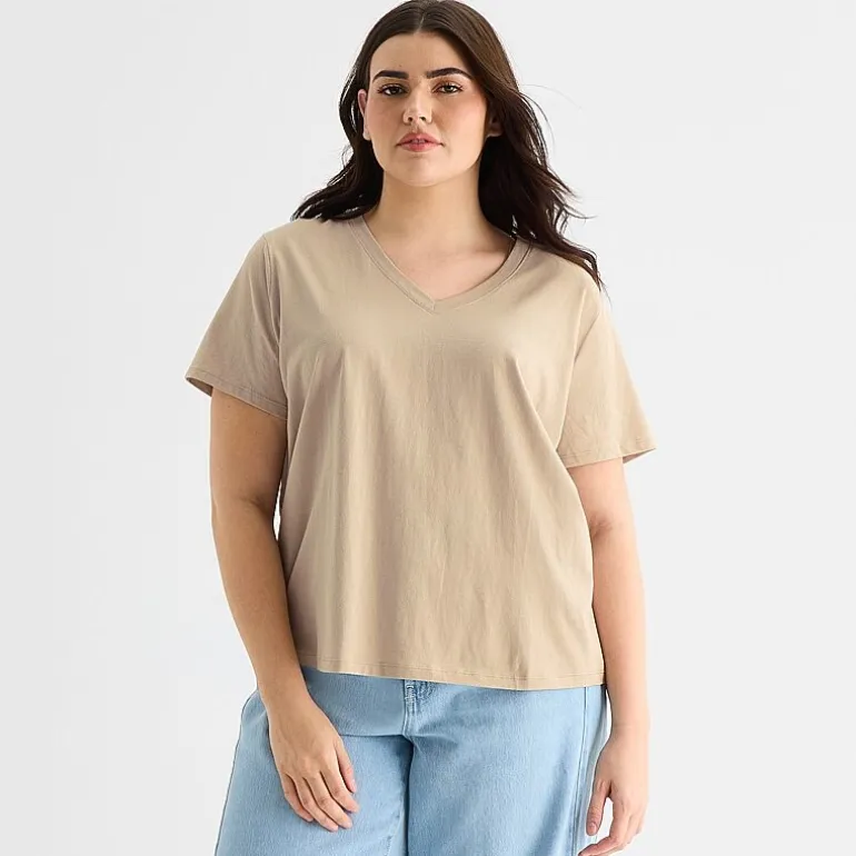 a.n.a Womens Plus V Neck Short Sleeve T-Shirt