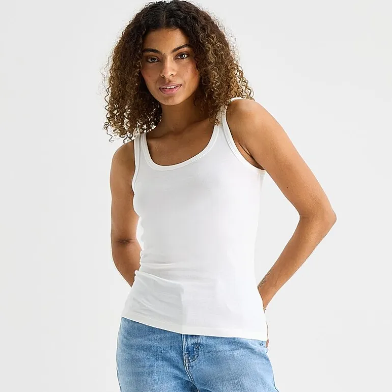 a.n.a Womens U Neck Sleeveless Tank Top