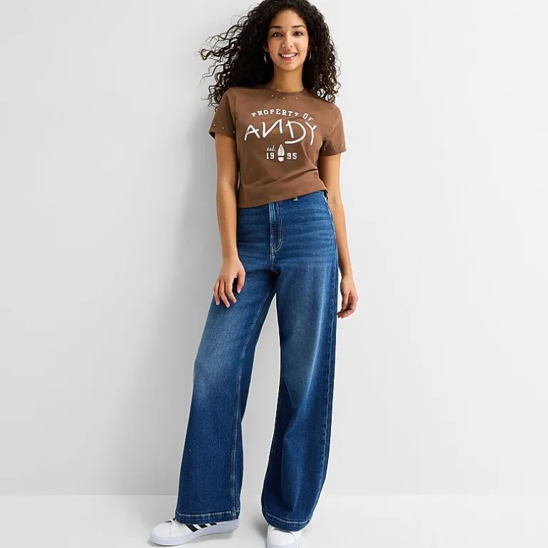 Andy Studded Baby Tee Womens Juniors Crew Neck Short Sleeve Regular Fit Toy Story Graphic T-Shirt