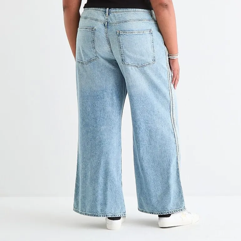 Arizona Airy Drape Womens Juniors Plus Low Rise Baggy Fit Jean