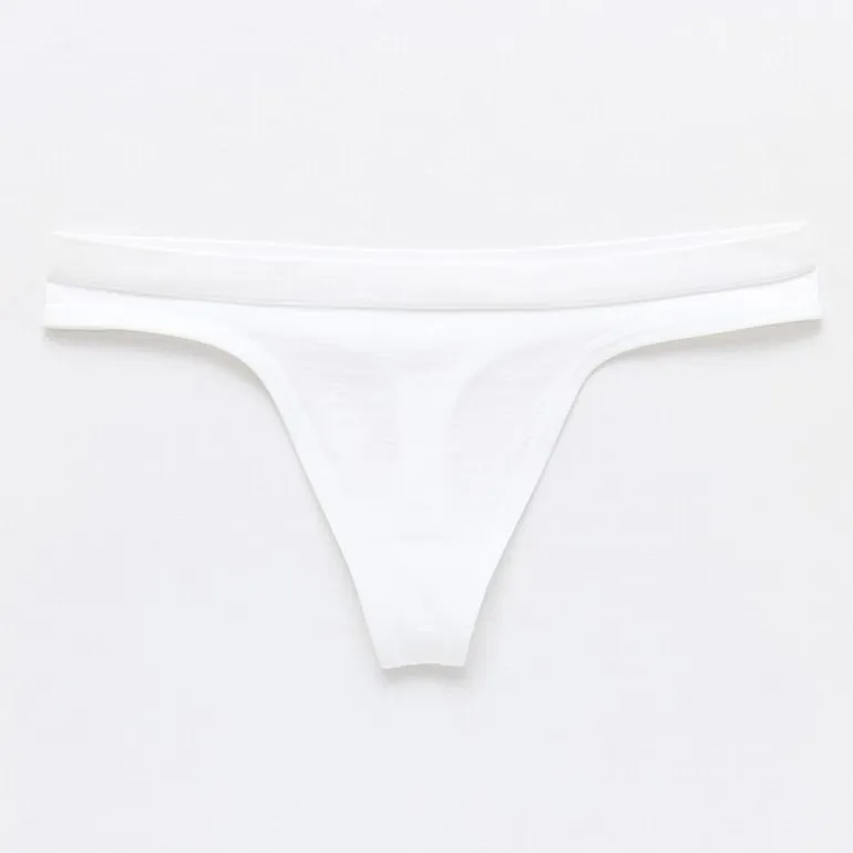Arizona Body Seamless Thong Panty