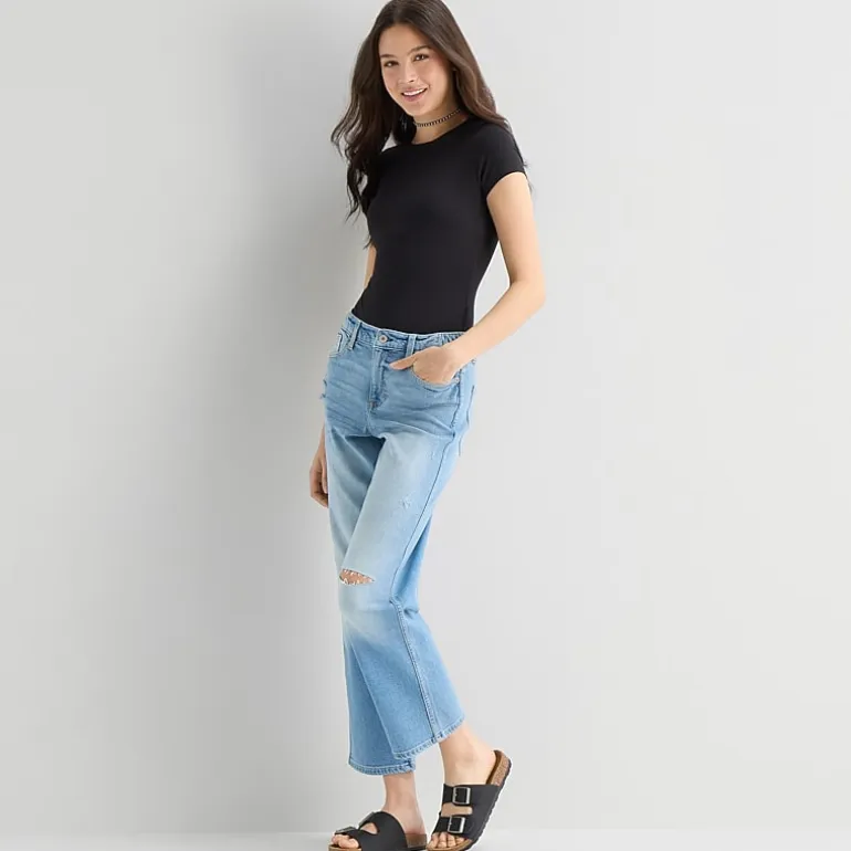 Arizona Curvy Womens Juniors Low Rise Straight Leg Jean