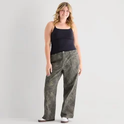 Arizona Curvy Womens Juniors Plus Low Rise Straight Leg Jean