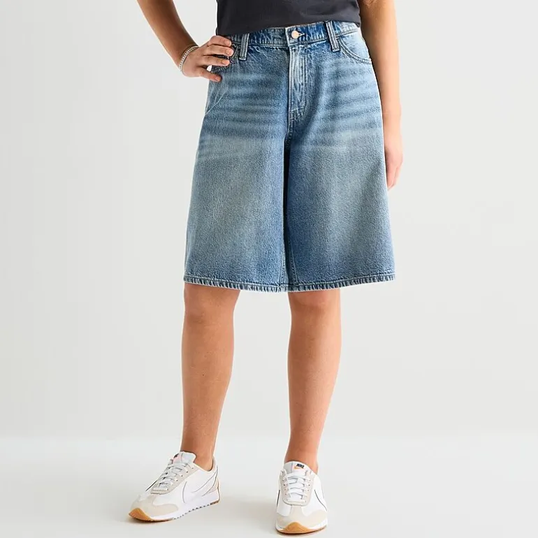 Arizona Curvy Womens 12" Mid Rise Juniors Denim Short