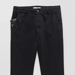 Arizona Mens Athletic Fit Chino Pant