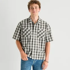 Arizona Mens Short Sleeve Boxy Fit Button-Down Shirt