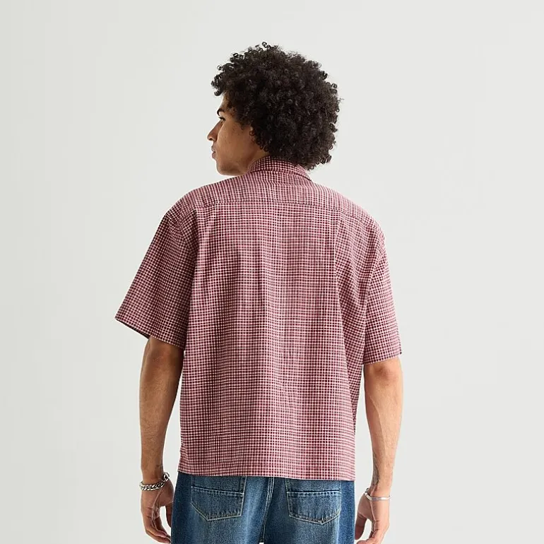Arizona Mens Short Sleeve Boxy Fit Button-Down Shirt
