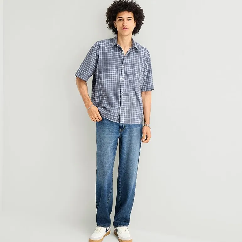 Arizona Mens Short Sleeve Boxy Fit Button-Down Shirt