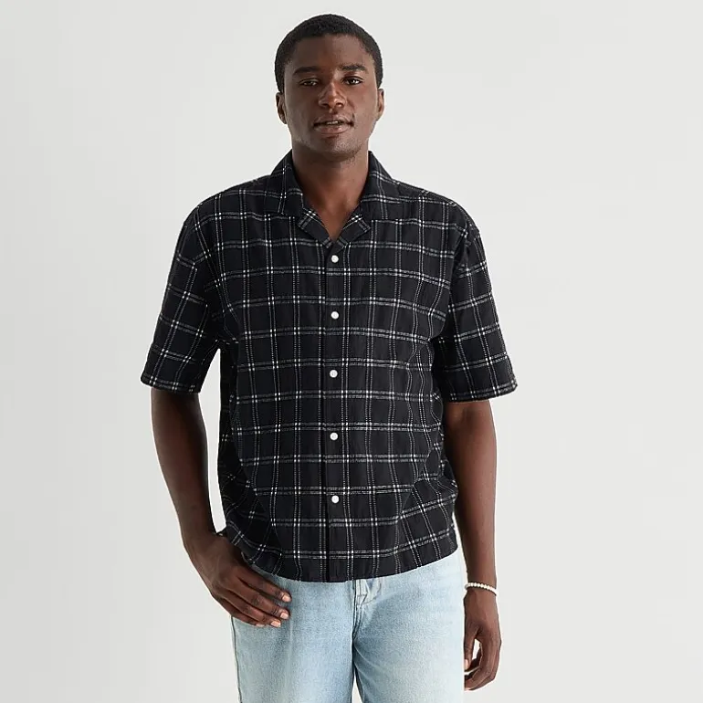 Arizona Mens Short Sleeve Boxy Fit Button-Down Shirt
