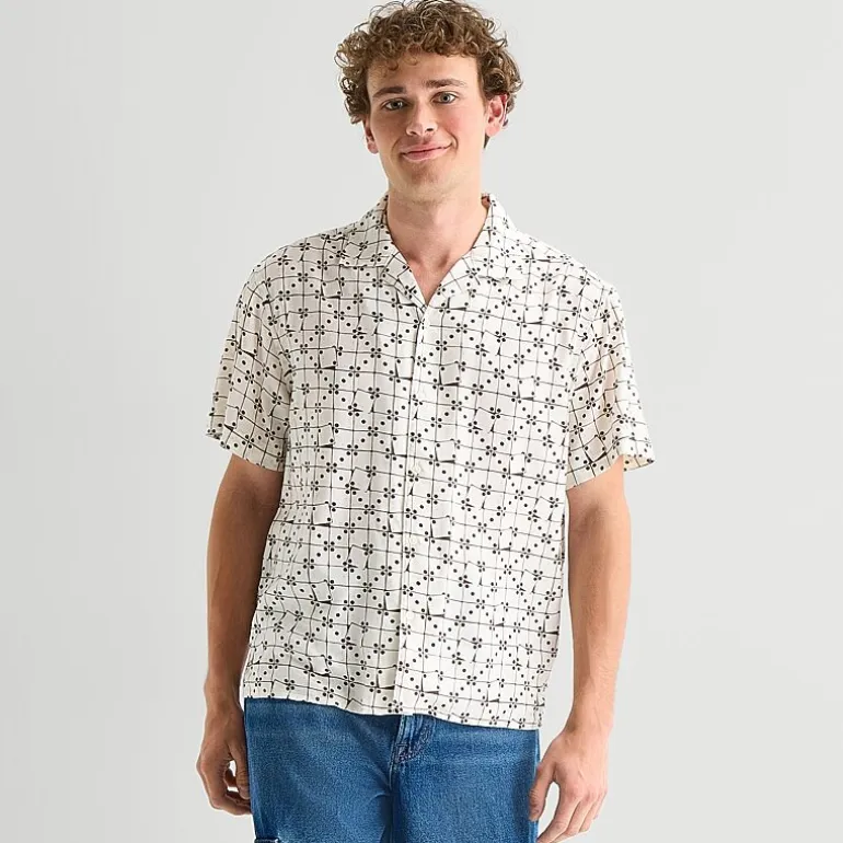 Arizona Mens Short Sleeve Relaxed Fit Button-Down Shirt