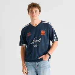 Arizona Mens V Neck Short Sleeve Pullover Sweater