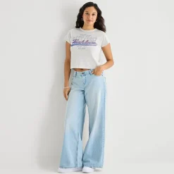 Arizona Womens Juniors Crew Neck Short Sleeve Regular Fit Graphic T-Shirt