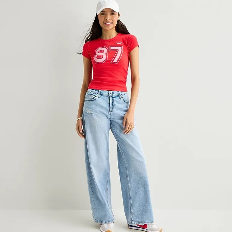 Arizona Womens Juniors Crew Neck Short Sleeve Regular Fit Graphic T-Shirt