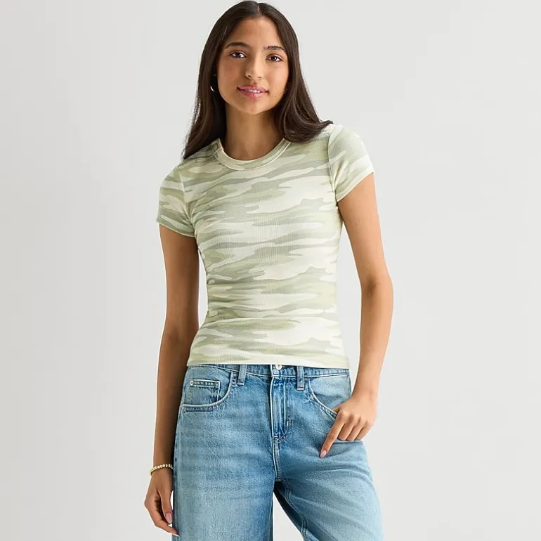 Arizona Womens Juniors Easy-on + Easy-off Crew Neck Short Sleeve Adaptive T-Shirt