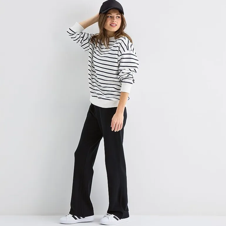 Arizona Womens Juniors Flare Mid Rise Sweatpant