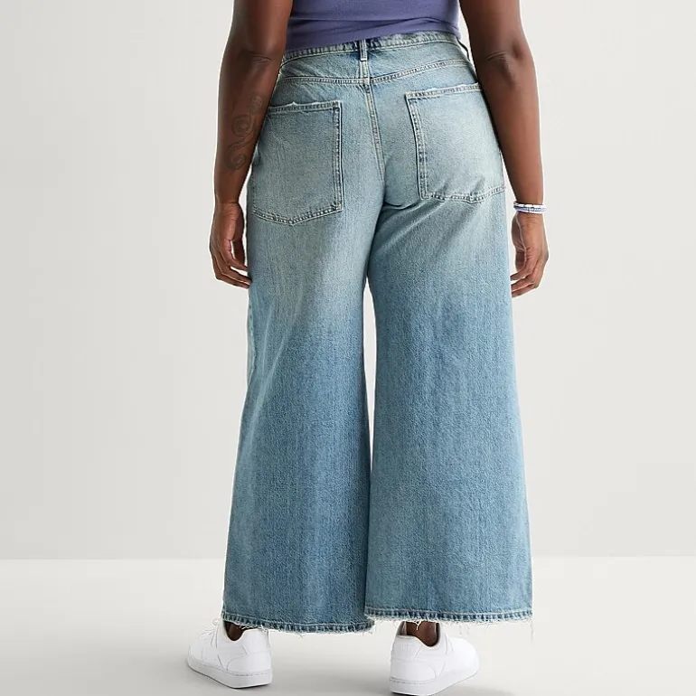 Arizona Womens Juniors Plus Low Rise Baggy Fit Jean