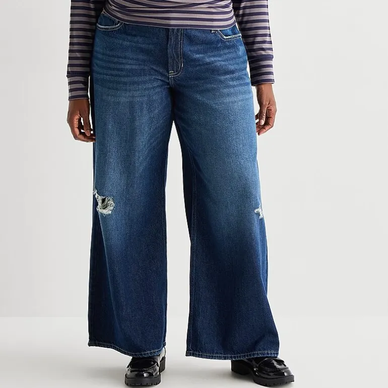 Arizona Womens Juniors Plus Low Rise Baggy Fit Jean