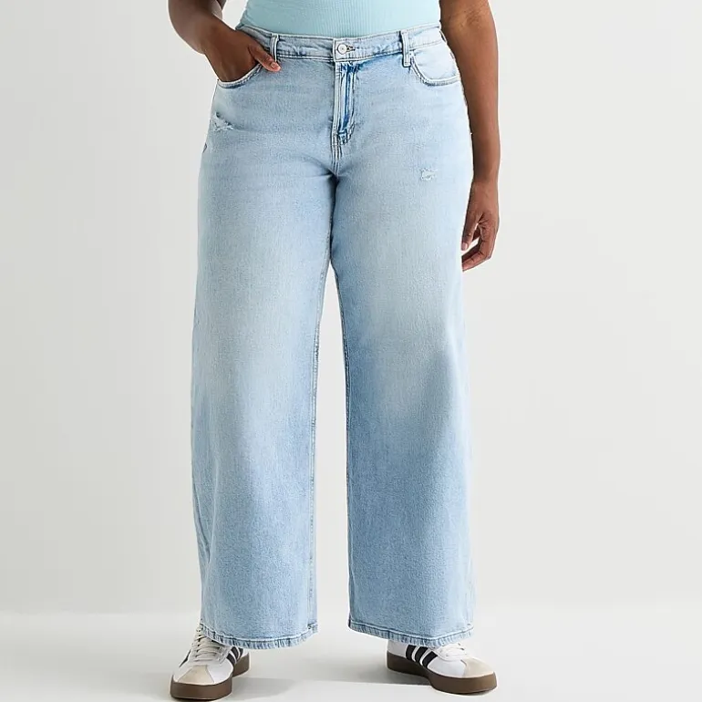 Arizona Womens Juniors Plus Low Rise Flare Leg Jean