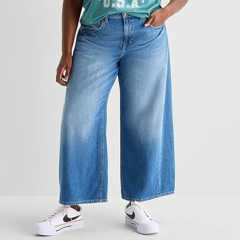 Arizona Womens Juniors Plus Low Rise Barrel Jean