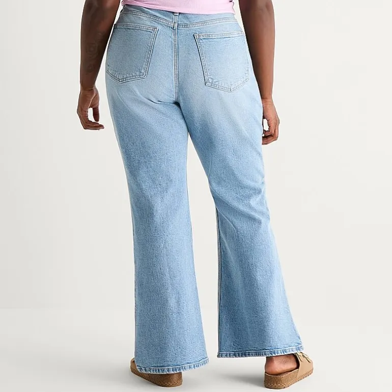 Arizona Womens Juniors Plus Low Rise Bootcut Jean