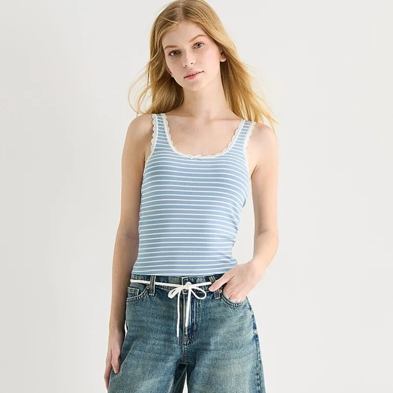 Arizona Womens Juniors Scoop Neck Sleeveless Tank Top