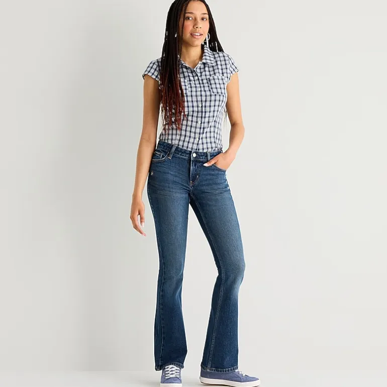 Arizona Womens Juniors Short Low Rise Bootcut Jean