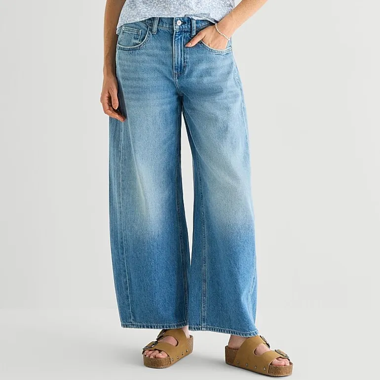 Arizona Womens Juniors Short Low Rise Bootcut Jean