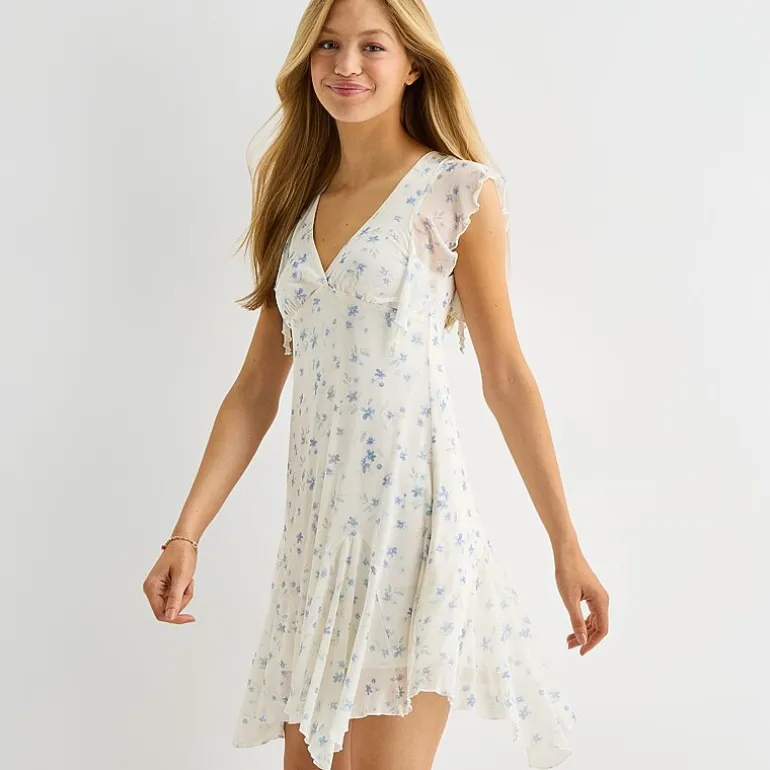 Arizona Womens Juniors V Neck Short Sleeve Babydoll Dress