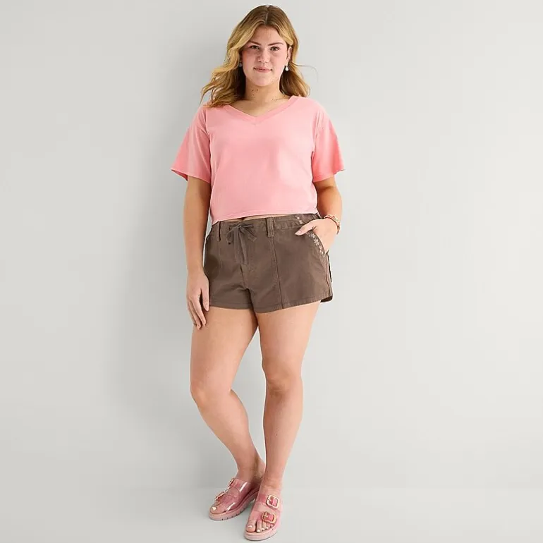 Arizona Womens 2 1/2" Low Rise Juniors Plus Chino Short