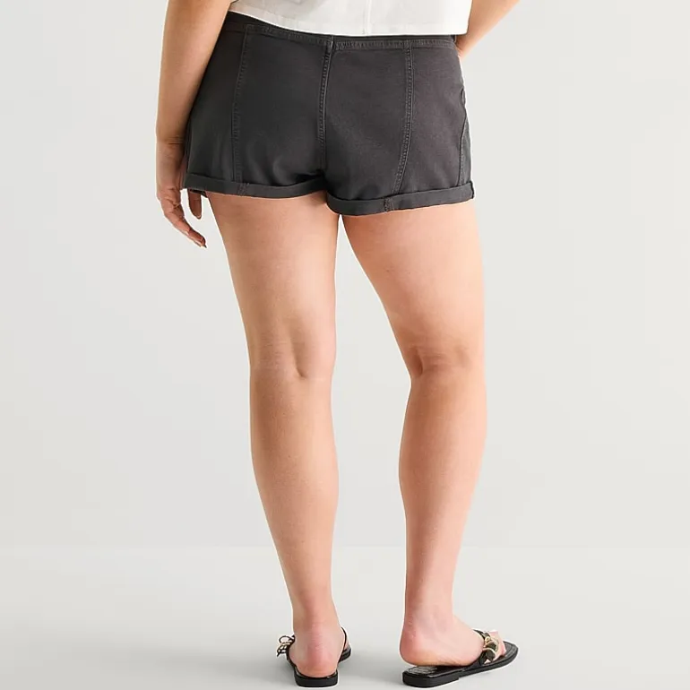 Arizona Womens 1 1/2" Low Rise Juniors Plus Chino Short