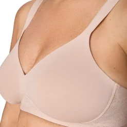 Bali Coolest Smoothing Wireless Full Coverage Bra Df4582